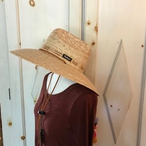 Women's straw sunhat NWT